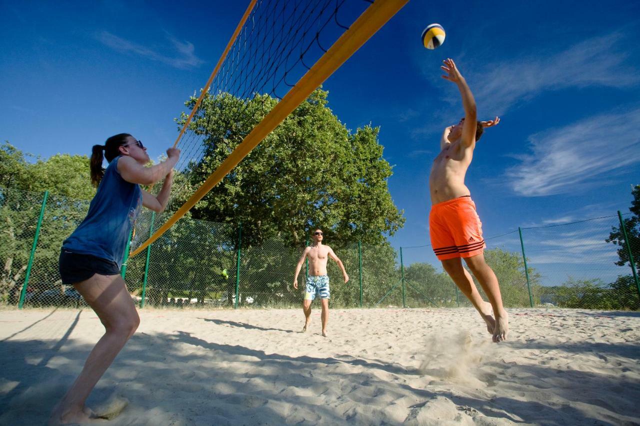Victoria Mobilehome In Solaris Fkk Naturist Camping Resort Πόρετς Εξωτερικό φωτογραφία