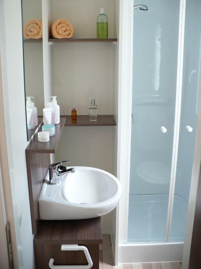 Victoria Mobilehome In Solaris Fkk Naturist Camping Resort Πόρετς Εξωτερικό φωτογραφία