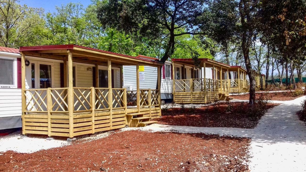 Victoria Mobilehome In Solaris Fkk Naturist Camping Resort Πόρετς Εξωτερικό φωτογραφία